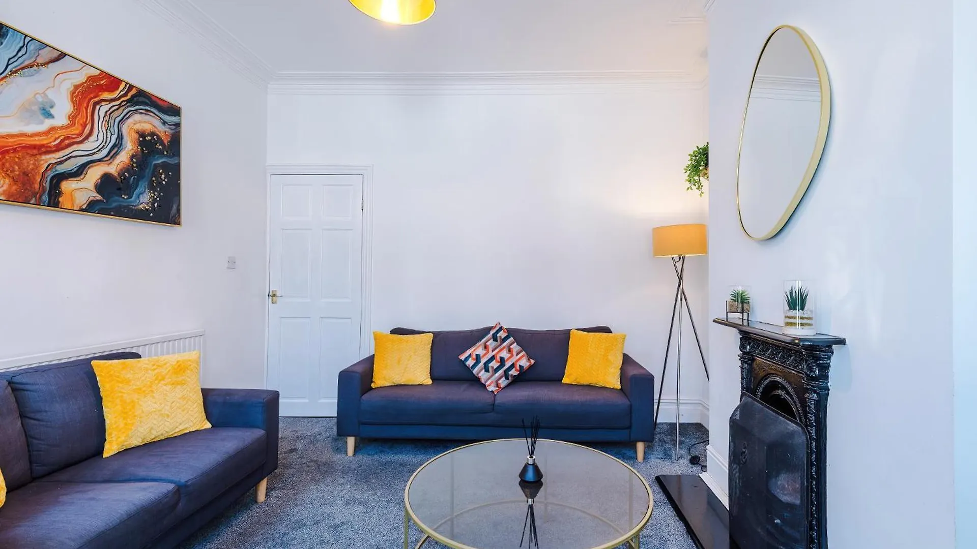Nyaraló Stylish 3 Bed Home In Sheffield By Eason Stays, Ideal For Weekend Getaways & Business Travellers, With Pool Table & Free Parking Nether Edge