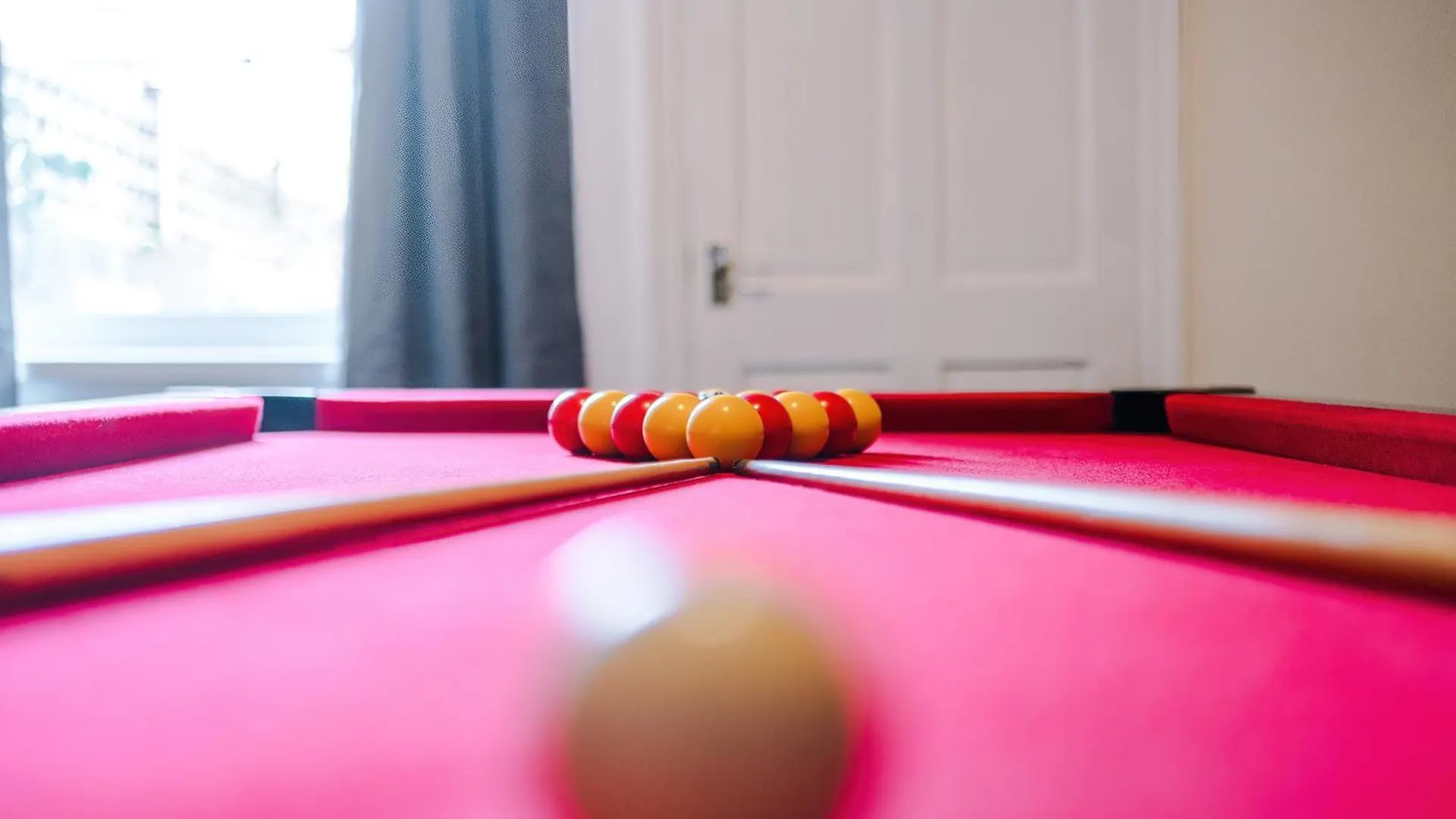 Stylish 3 Bed Home In Sheffield By Eason Stays, Ideal For Weekend Getaways & Business Travellers, With Pool Table & Free Parking Nether Edge Nyaraló